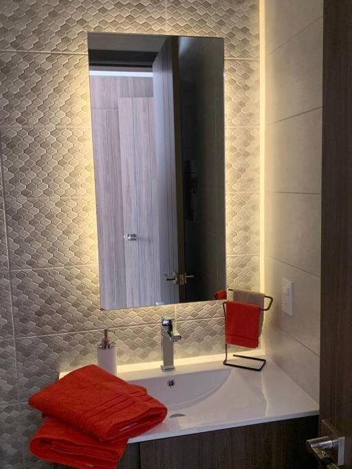 Confort Suite La Carolina キト エクステリア 写真