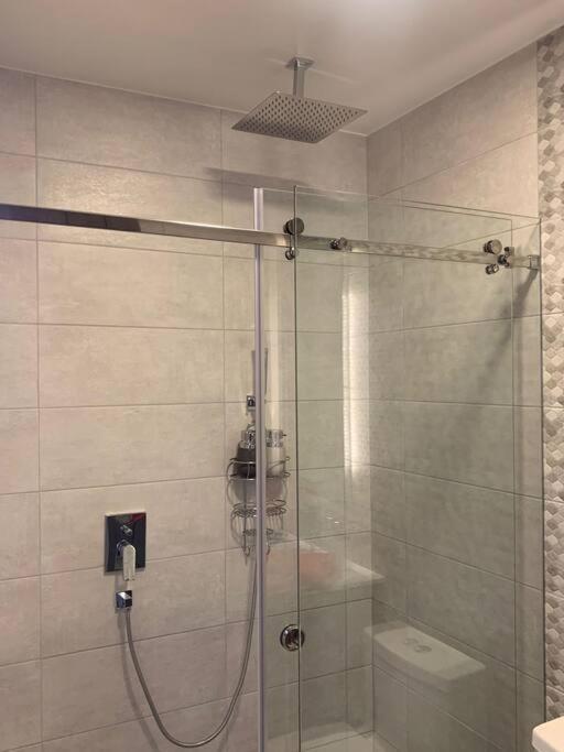 Confort Suite La Carolina キト エクステリア 写真